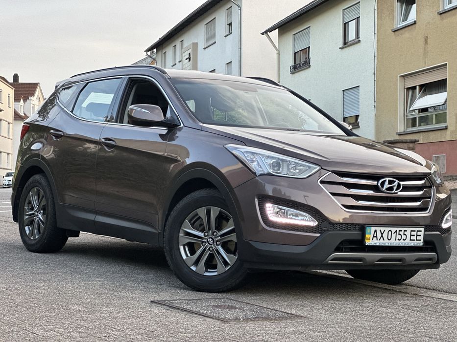 Продам Hyundai Santa FE 2014 III покоління • 2.2D АТ (197 к.с.) 4WD