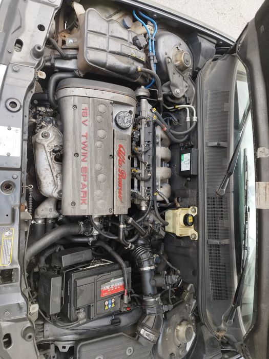 Alfaromeo 146 Twin Spark
204.000km