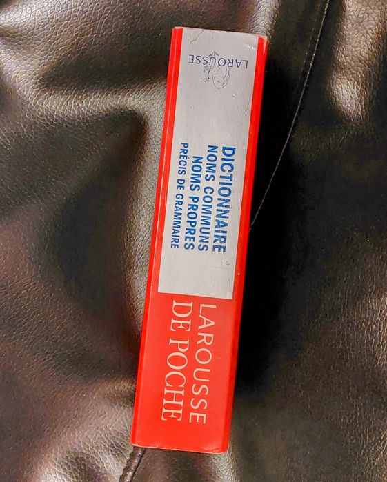 Dicionário de Francês- Larousse de Poche