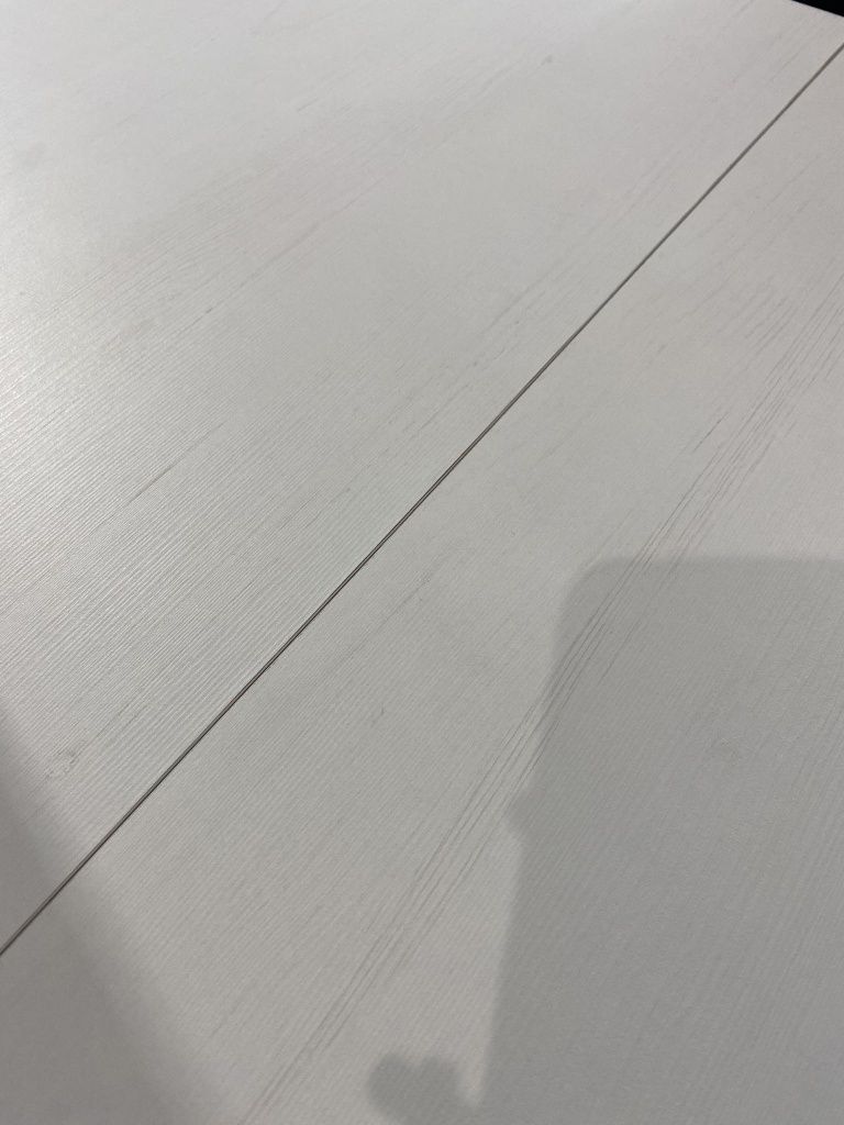 Stół  loft biało-szary  rozkładany  80x80 w komplecie  4 krzesła