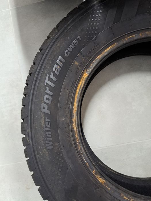 2x opony zimowe zima kumho 8mm 215/75/16c