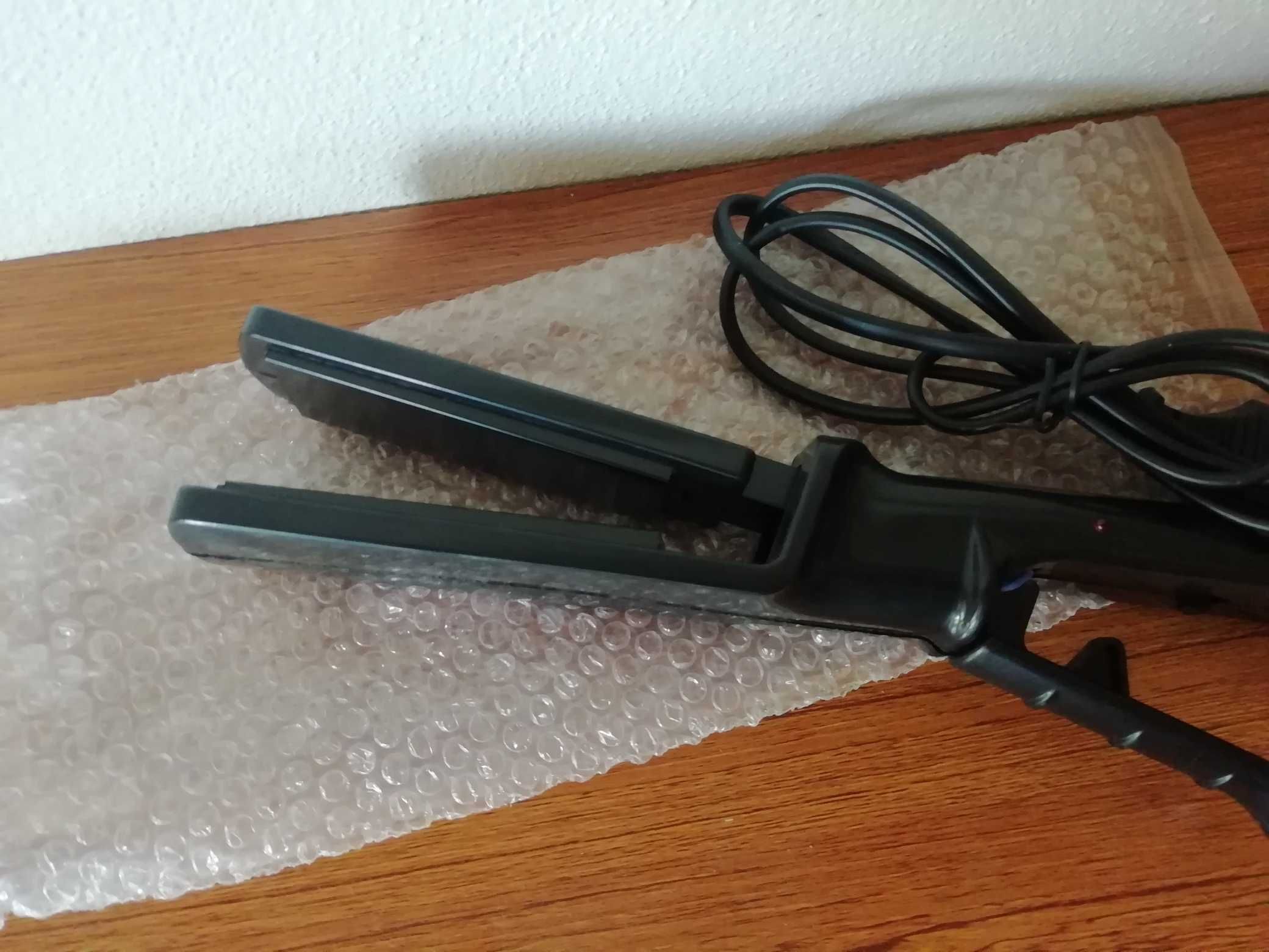 Alisador de cabelo de viagem  Novo