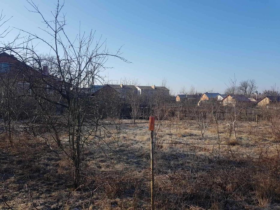 Будиночок зі зрубу та земельна ділянка 15 сот. с. Забужжя