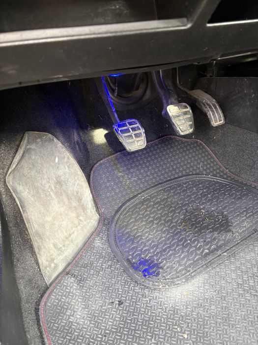 Vendo carro 6k2 usado