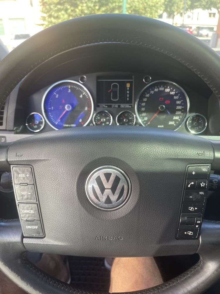 Vw touareg 2.5 poucos kms