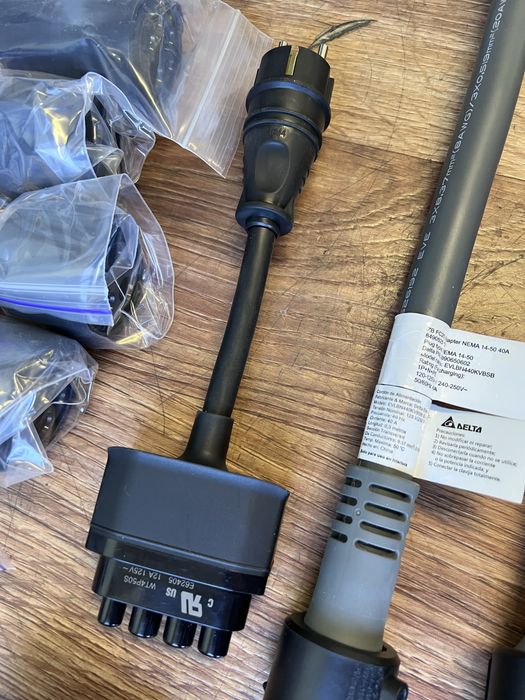 Конектор WT4P50S E62405 12a 125v підпис Зеник 16а 250в Ne-ad вилка