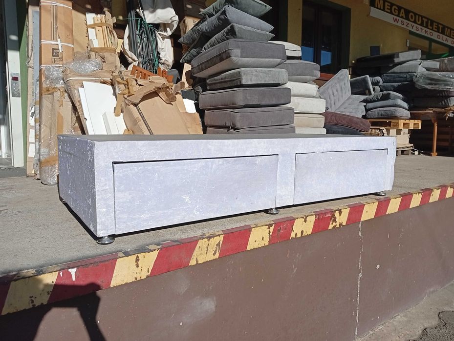 Tapczany w różnym stanie – tanio, hurtowo lub pojedynczo!