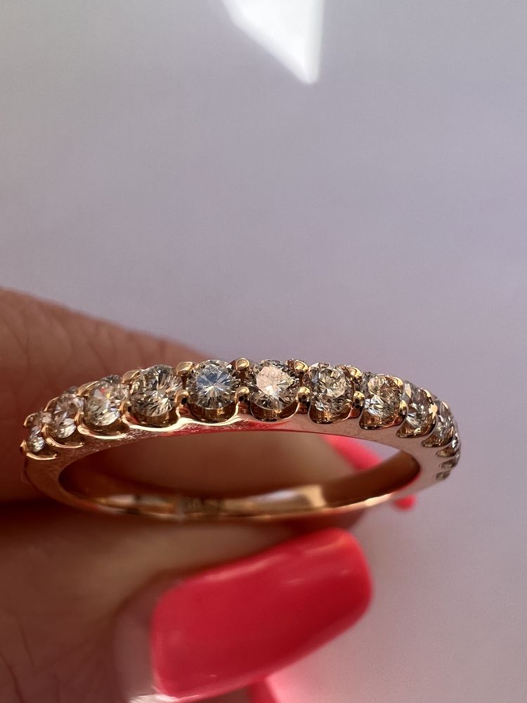 Шикарноное золотое кольцо с бриллиантами 0,41ct р.18 золото 585