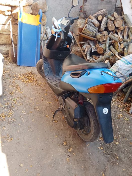 Продам мопед на ходу , цена 7000тыс.