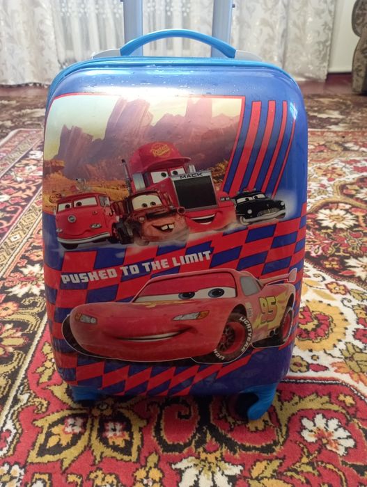 Продам валізу дитячу Маквін