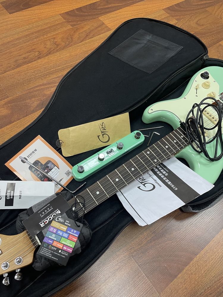 Елктрогітара MOOER GTRS S-800 з футсвічем (400$)