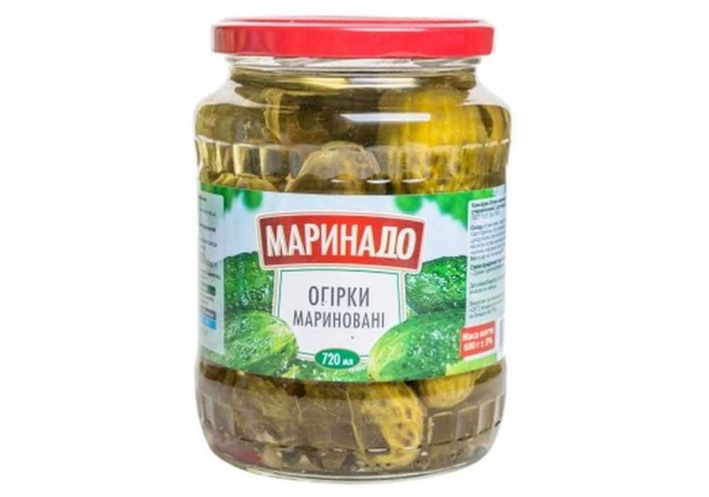 Укрпоштой бесплатно. Банки 10 шт 0.72 л, твист 82 мм, новые крышки.