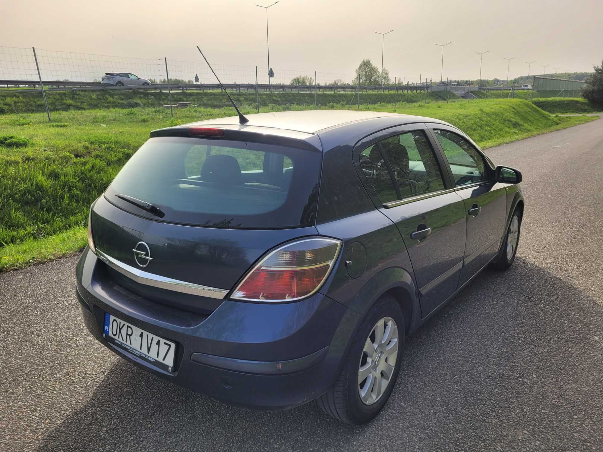 Opel Astra H Cosmo