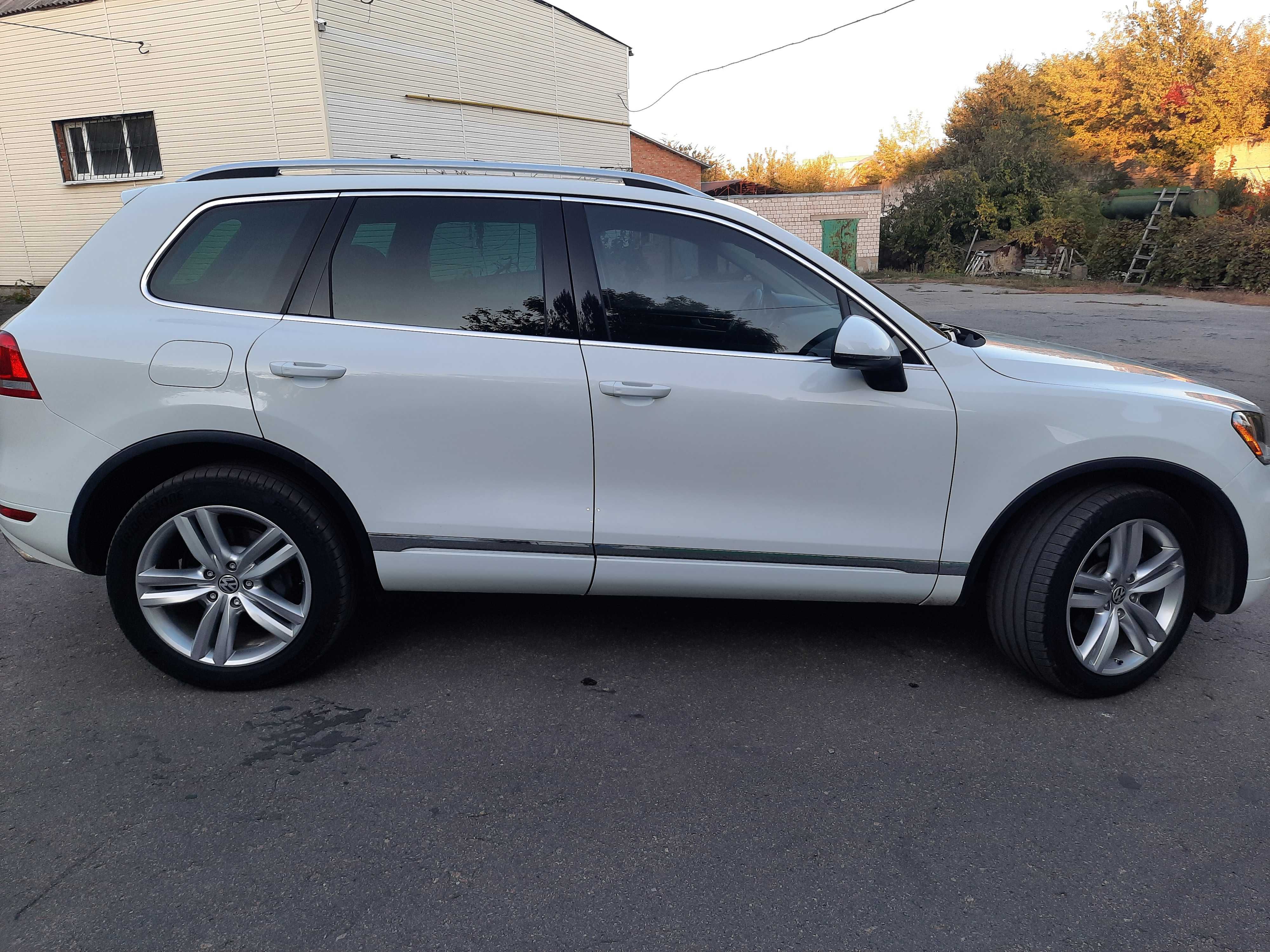 Volkswagen Touareg