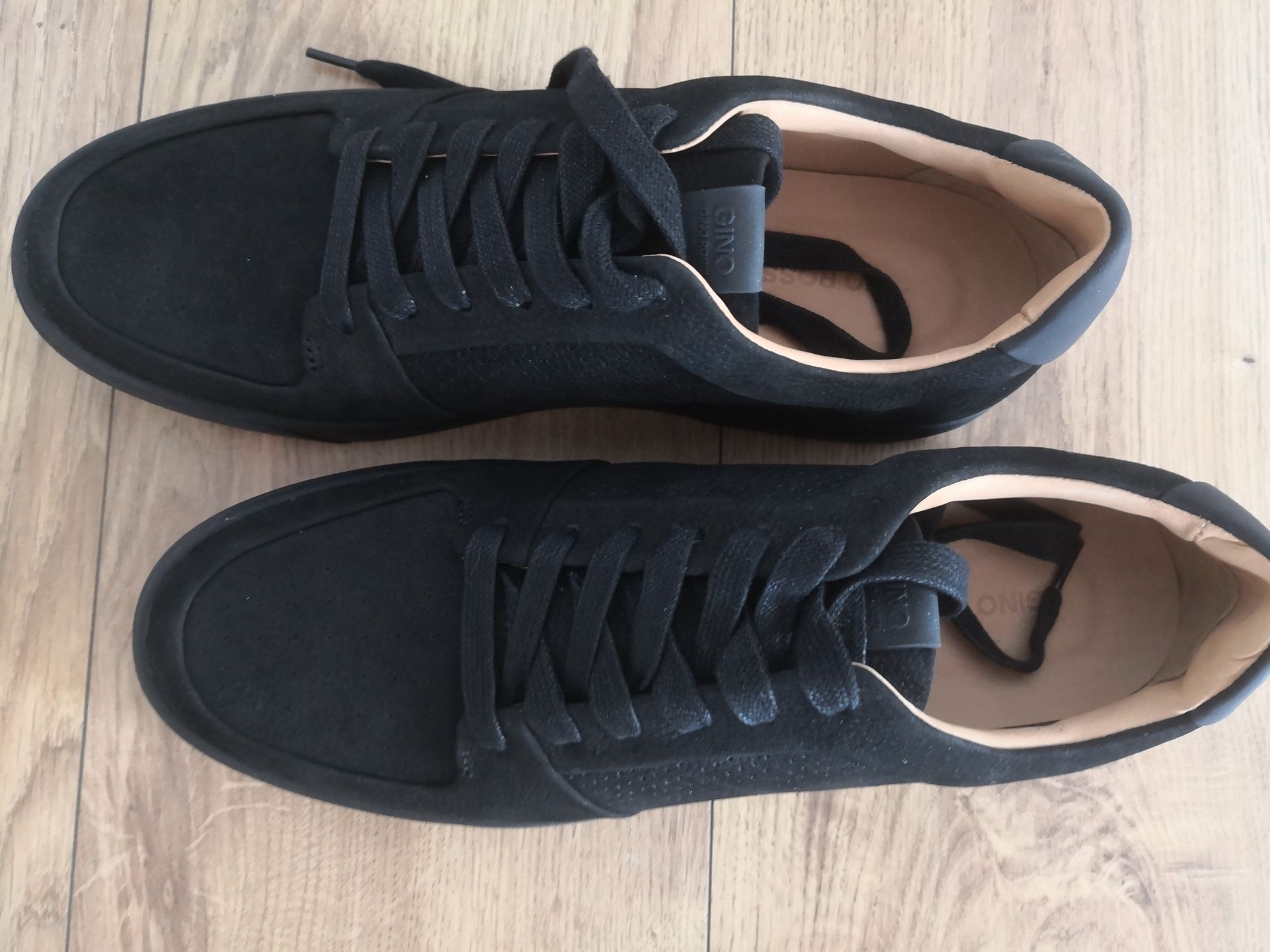 Nowe męskie buty Gino Rossi r. 43