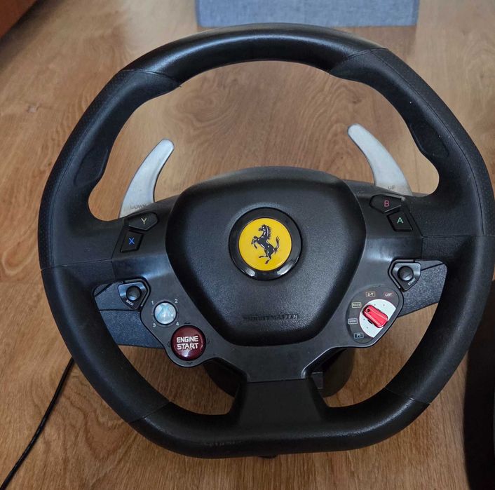 Kierownica do gier Thrustmaster Ferrari 458 Xbox 360