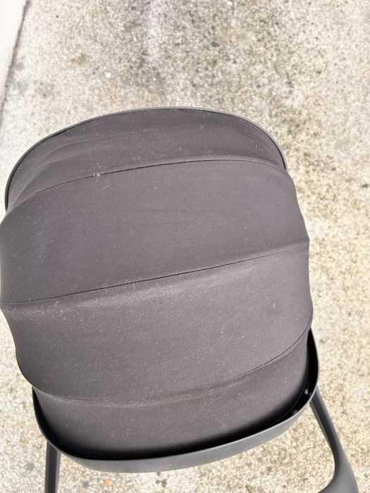 base ISOFIX para cadeiras auto + a cadeira de bebé e criança