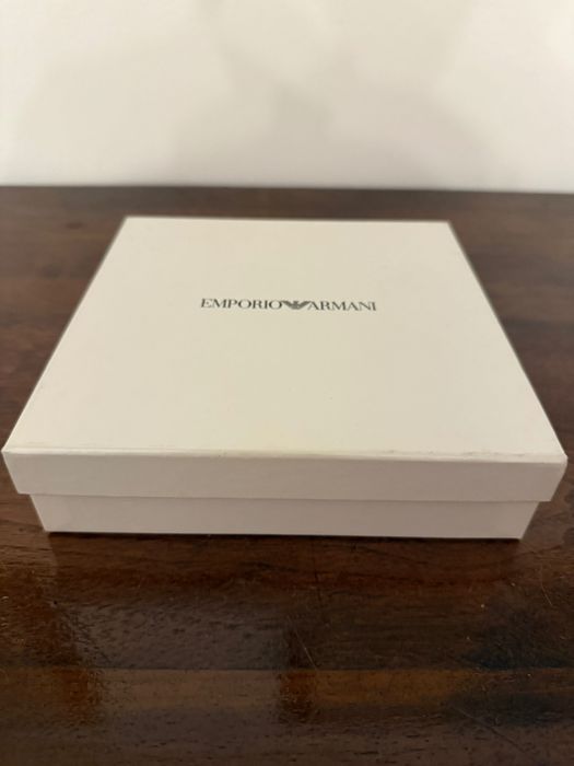 Подарункові пакети , так коробки