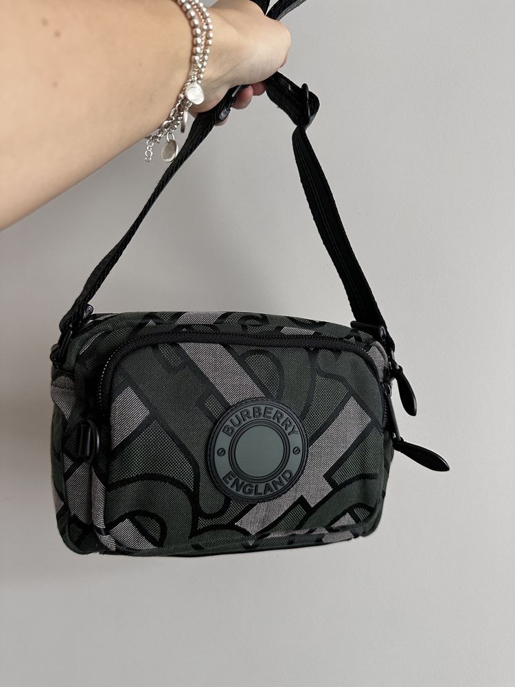 Burberry Paddy green