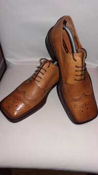 Sapatos de Homem Gino Bianchi C/ Novos