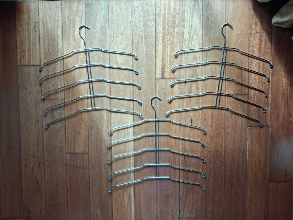 3 Cabides Metálicos Cromados Múltiplos