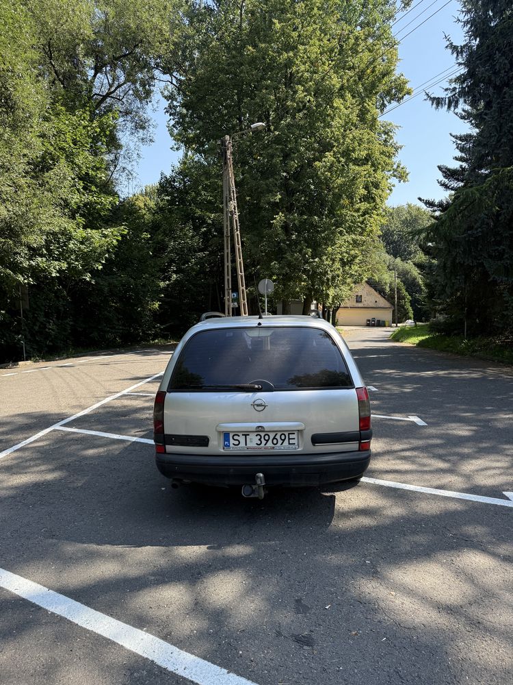 Opel Omega B  2.0 LPG Hak kombi