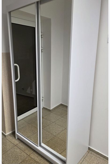 Szafa przesuwna biala mat lustra lustrzane fronty 100 cm