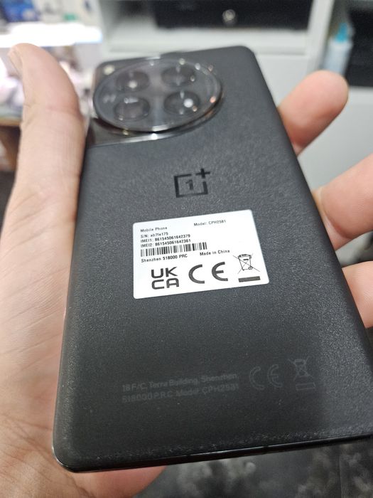 One Plus 12..512/16 gb