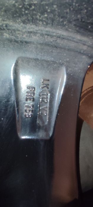18 5x112  VW Audi komplet felg aluminiowych czarne piękne