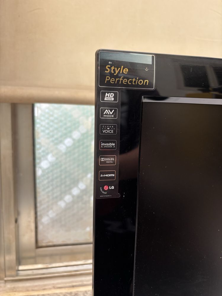 Televisão LG em ótimo estado