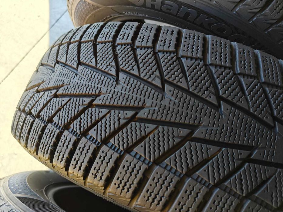4шт R17 225 45 шина зимова Hankook Winter I*cept IZ2, Hankook W616