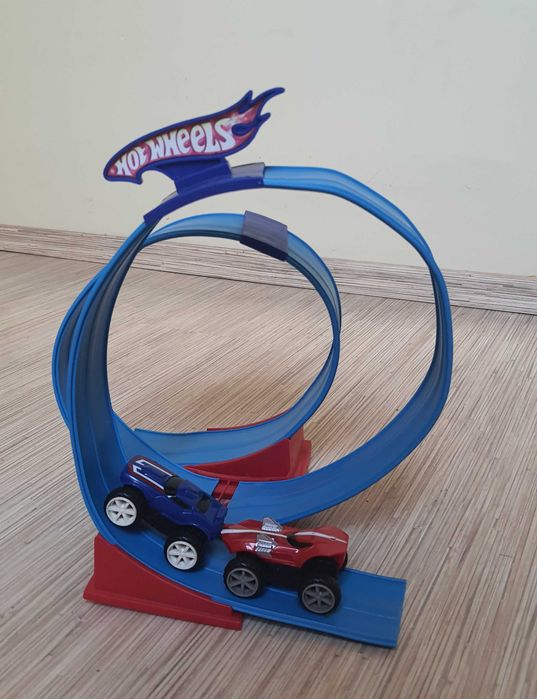 Hot Wheels Mattel 4 zestawy komplety tor pętla myjnia