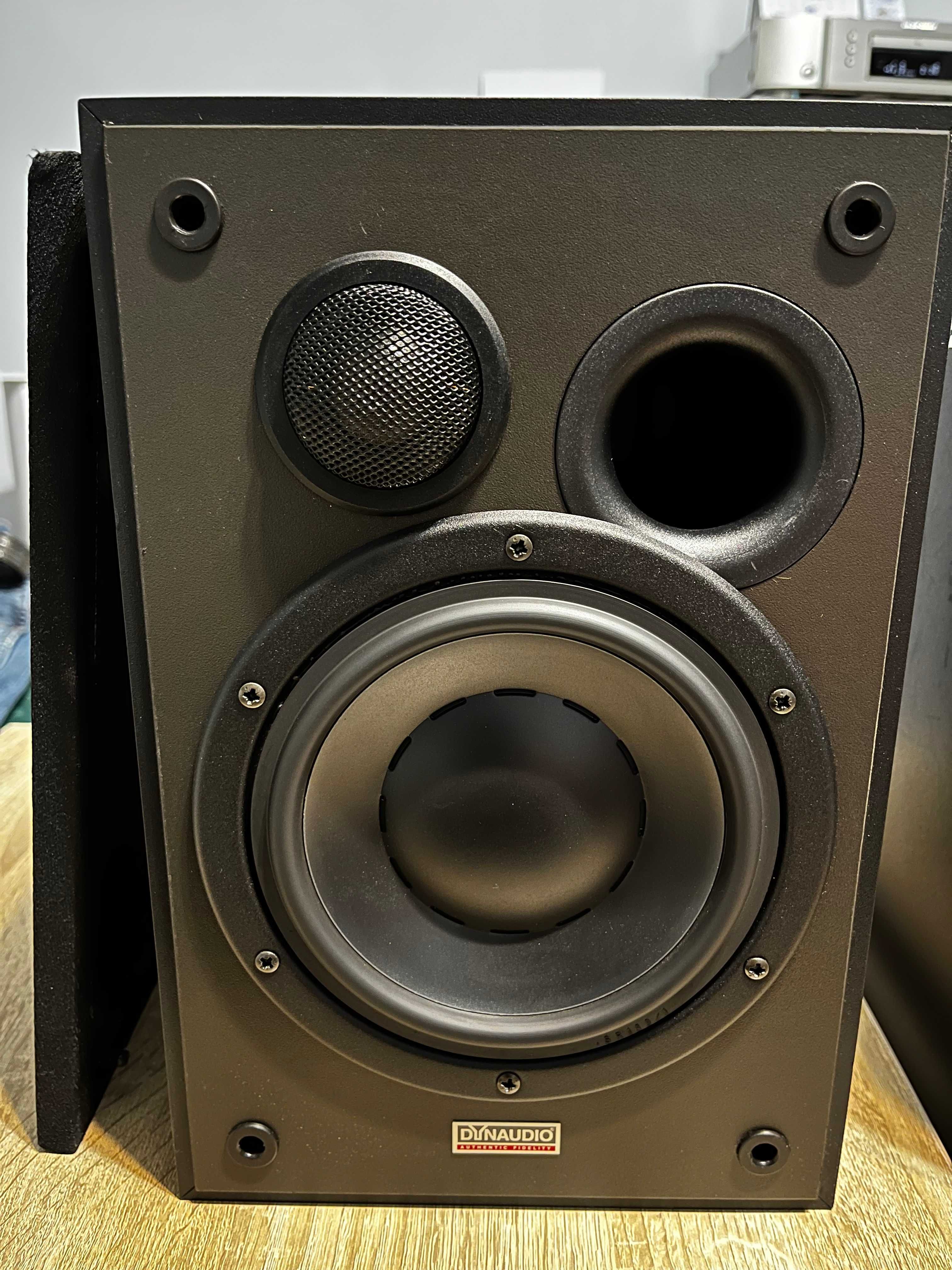 Dynaudio Audience 5 -Znakomite duńskie monitory, świetnie grające!