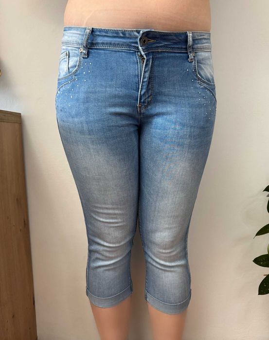 Rybaczki jeansowe spodenki Bermudy szorty jeans stretch Zae Zoe L 40