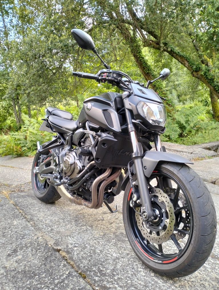 Yamaha mt 07 2019 neste momento conta com 20000klm