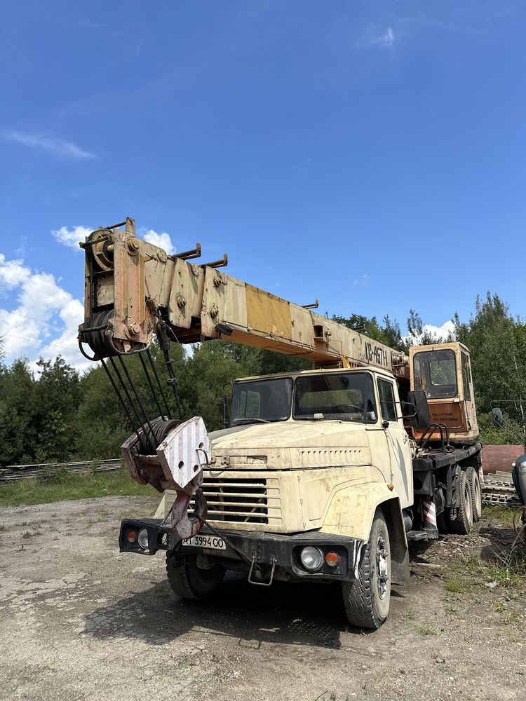 Оренда вантажного автокрана