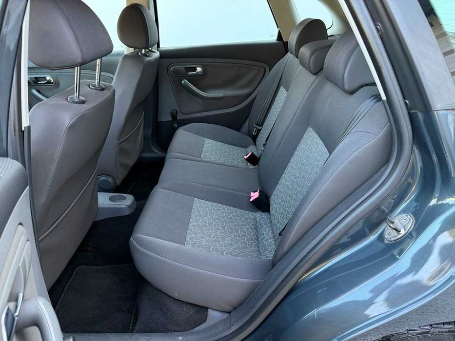 Seat Ibiza 1.2i 12v 70Cv 170.000Km Selo Barato 03/2007