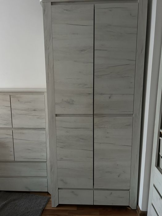 zestaw mebli do pokoju