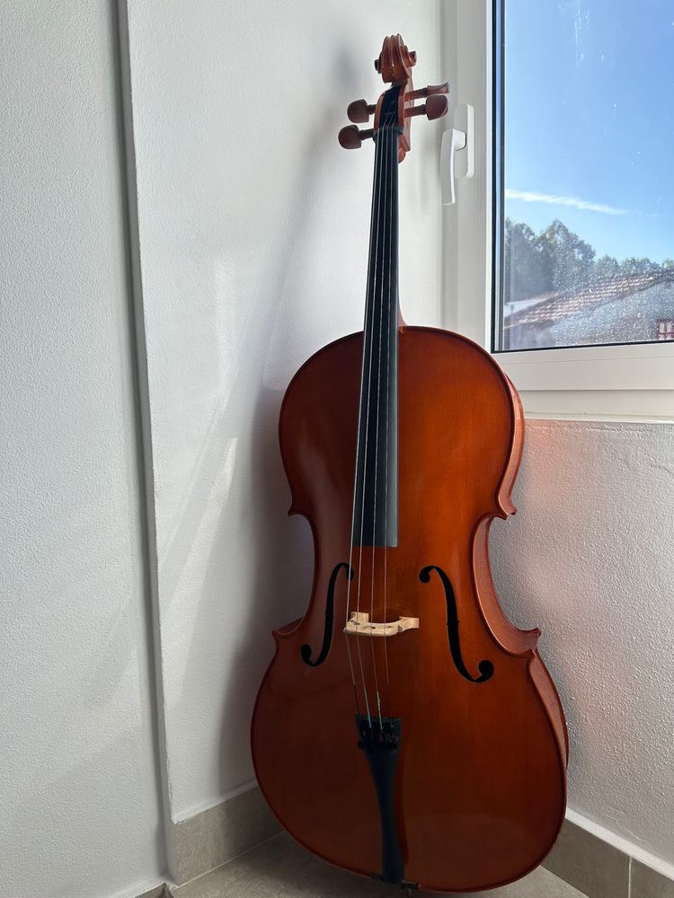 Vendo Violoncelo Yamaha 4/4