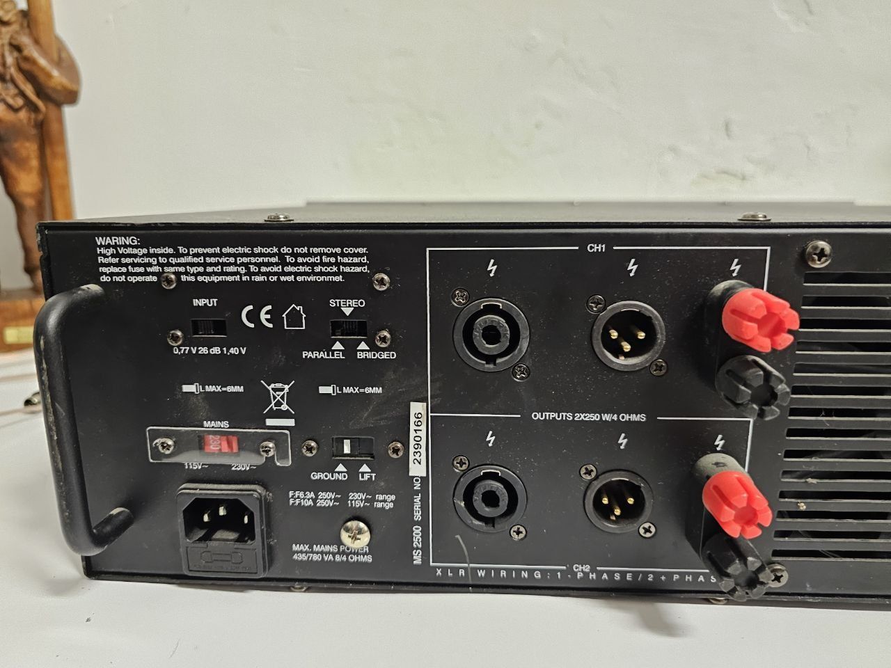 Wzmacniacz stereo Music store MS 2500, 2x 420 W,