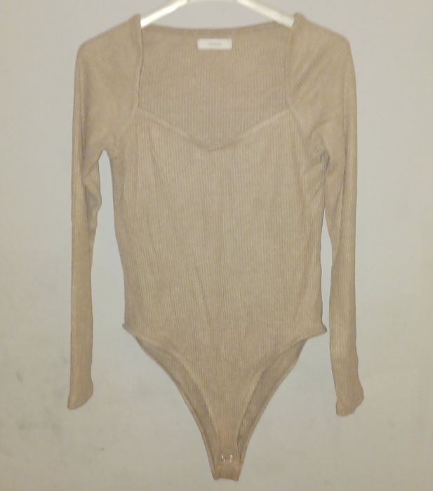 Body damskie Reserved.