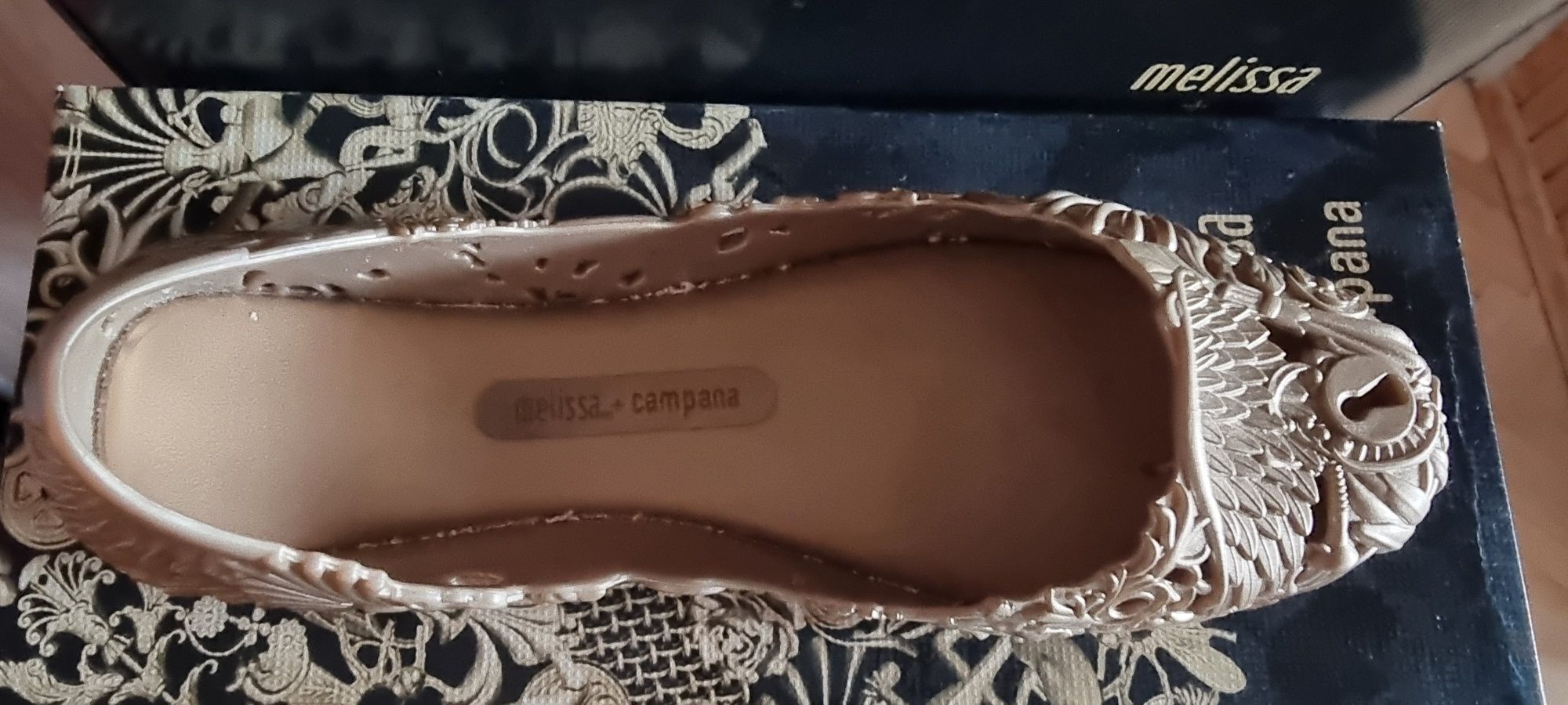 Piękne oryginalne buty Melissa rozmiar 39 czyli nasz 38