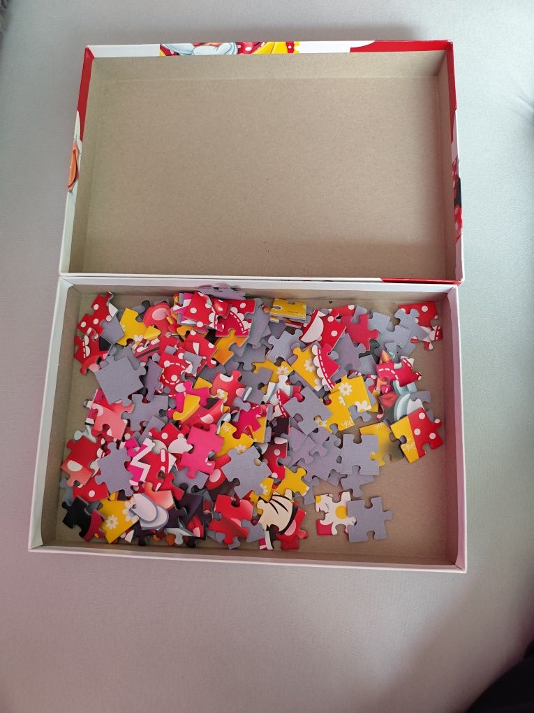 Puzzle Minnie mouse