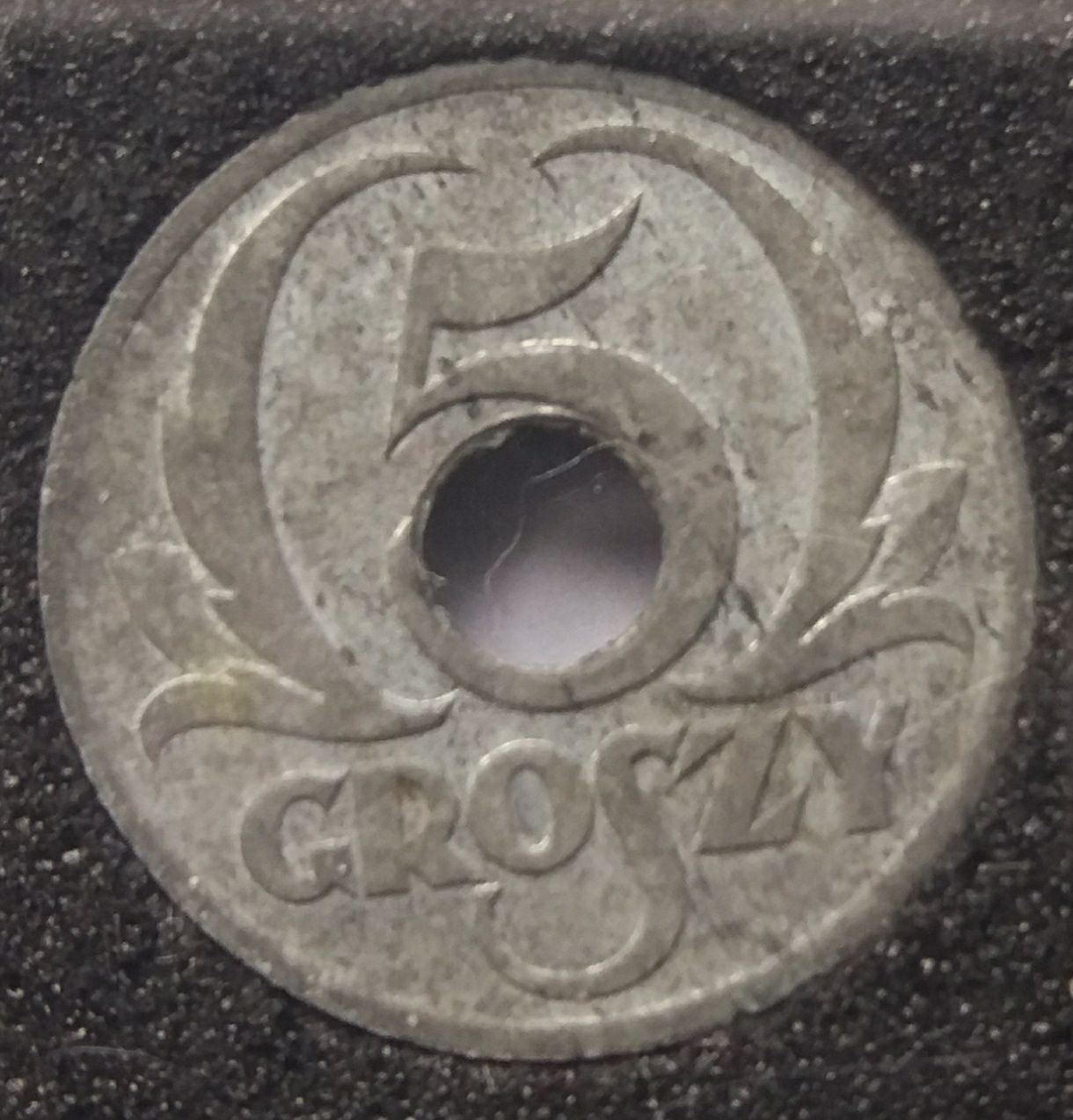 5 groszy 1939 z otworem
