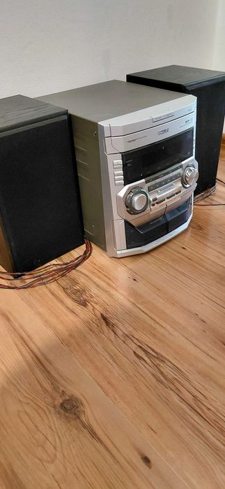 Sprzedam wieżę Philips M390 plus głośniki 8ohm 300 watt