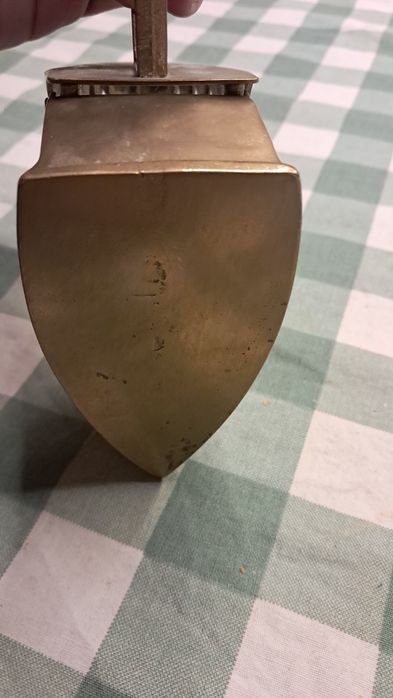 Żelazko małe z duszą stare prl zabytkowe miedziane