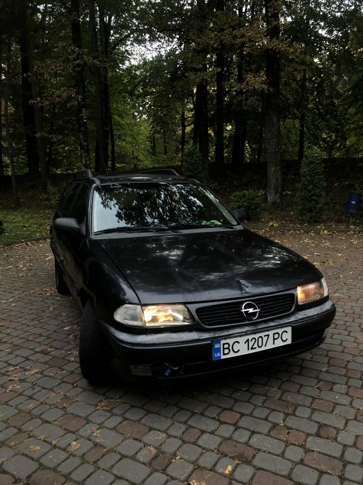 Продам Opel astra F 1997 рік газ/бенз 1.8 16v