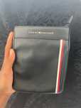 Pochete (bolsa de alsa masculina) TOMMY HILFIGER