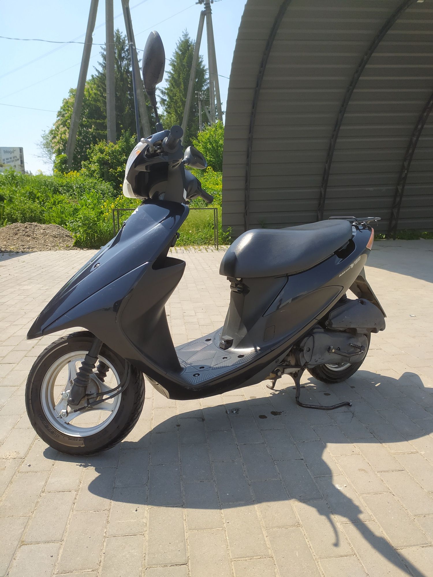 Продам скутер Suzuki Address V50