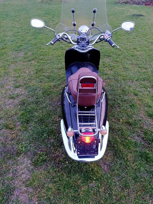 Skuter retro AGM 50 4t